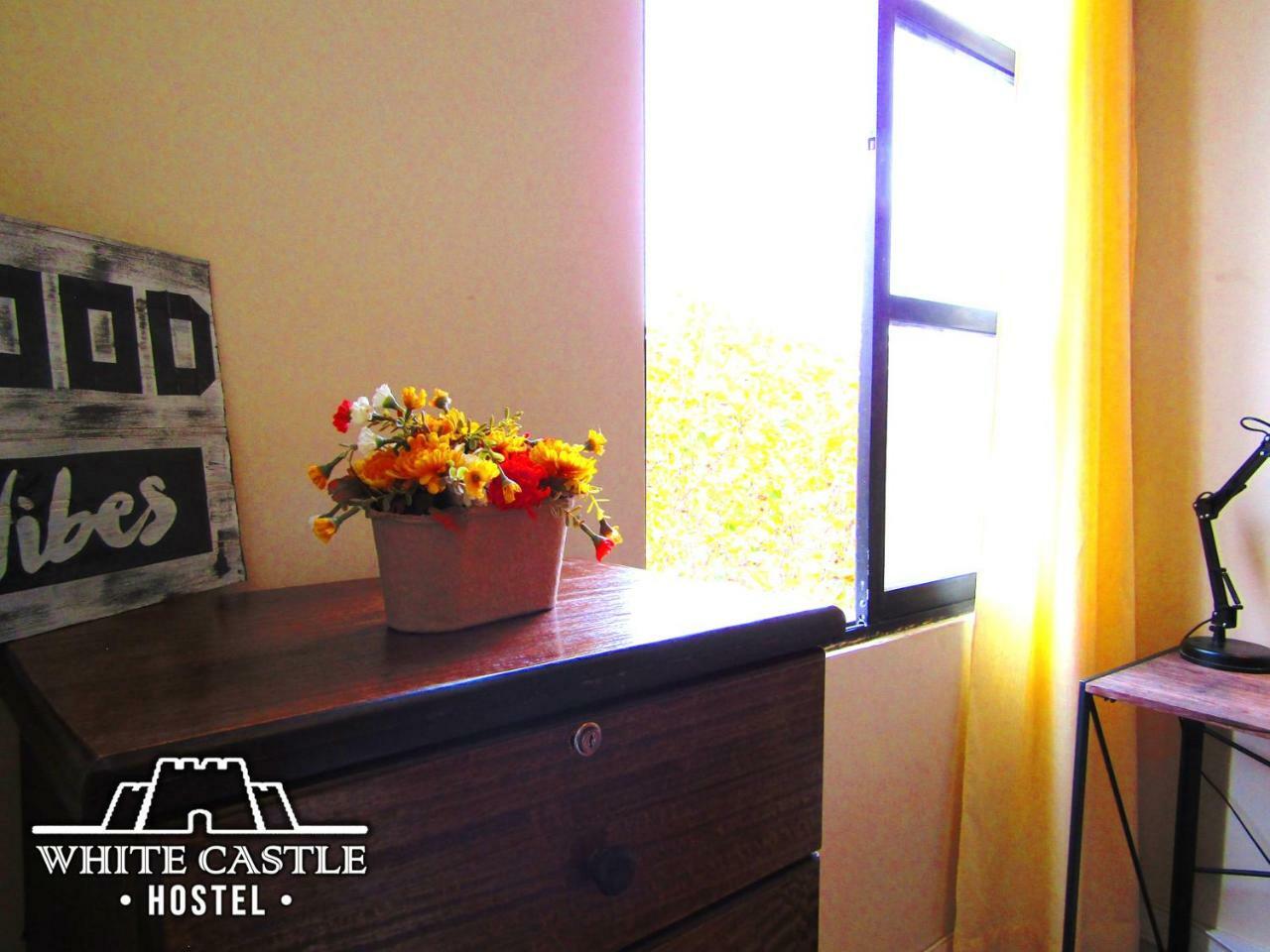 White Castle Hostel Valparaiso Ngoại thất bức ảnh