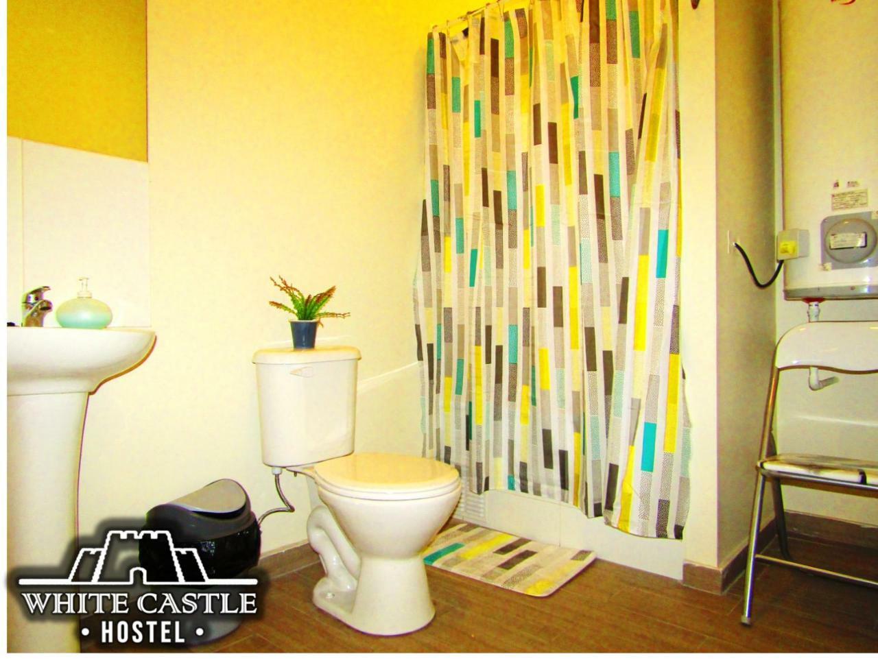 White Castle Hostel Valparaiso Ngoại thất bức ảnh